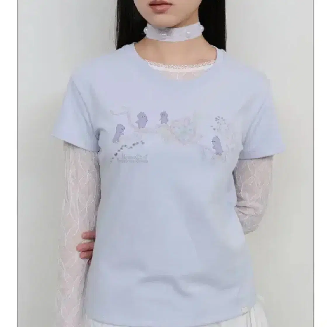 Type Service Rabbit Ruched Top White on Bunjang Global Site.