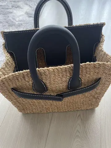 SEA 바스켓백 네이비 S 사이즈
