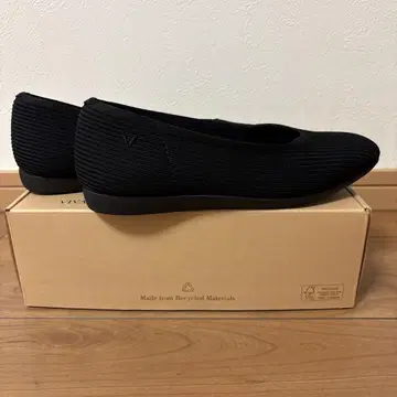 VIVAIA Margot Walker 블랙 플랫 슈즈 23.5cm