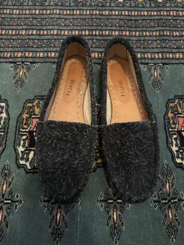 hender scheme 모카신 슬립온