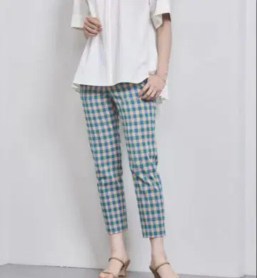 UNITED ARROWS 체크 무늬 슬림 핏 팬츠