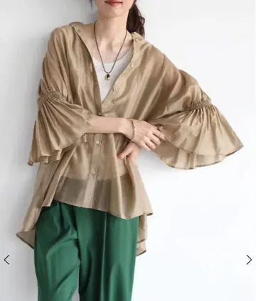 컨디션 최상 밀포아 야마다야 밴드 카라 벨 슬리브 블라우스