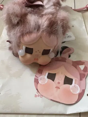 POPMART Crybaby wild but cutie 크라이베이비