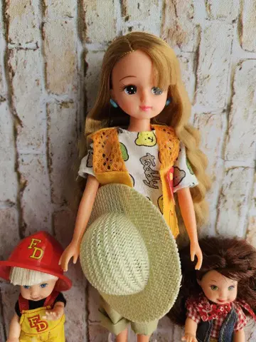 새상품급 리카짱 옷 갈아입기 세트 카탈로그 포함 타카라