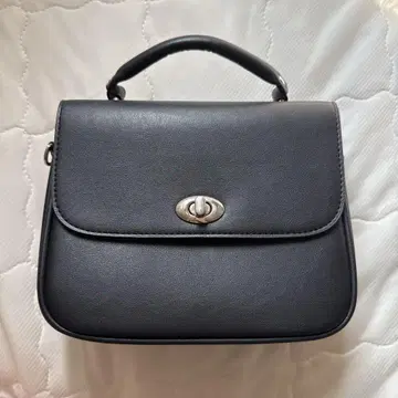 이타백 미니 사이즈 블랙