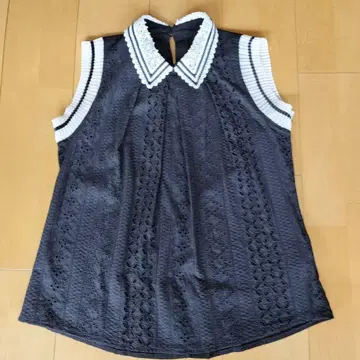인형 업스 티셔츠