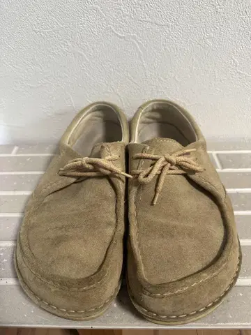 BIRKENSTOCK 베이지 스웨이드 신발