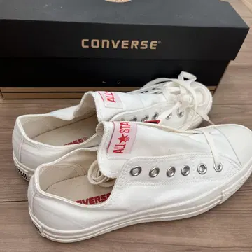 CONVERSE ALL STAR 화이트 로우 컷 스니커즈