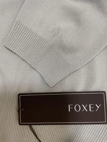 FOXEY 반팔 상의