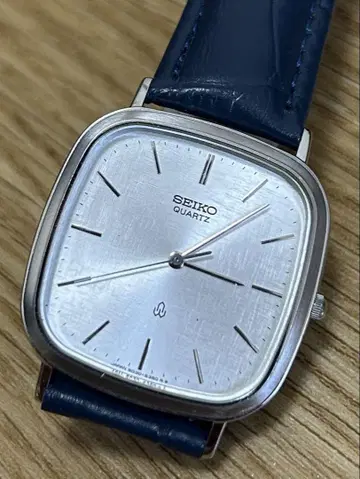 레어 SEIKO 세이코 샤리오 스퀘어 6030-5300 쿼츠