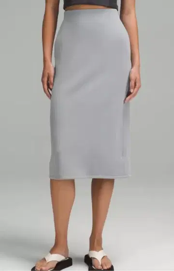Lululemon 하이 라이즈 스커트 완판 사이즈 4