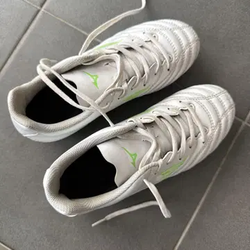 Mizuno Monarcida Neo 축구화