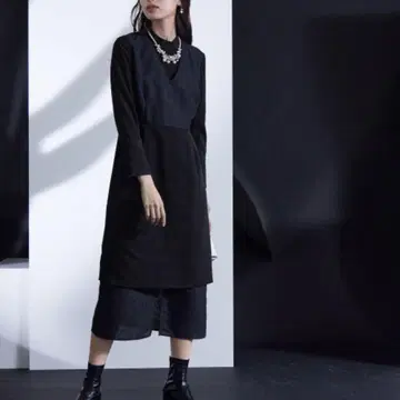 칼라루스 스위칭 자카드 원피스 M