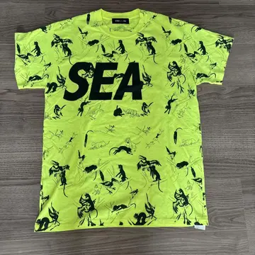 WIND AND SEA 티셔츠