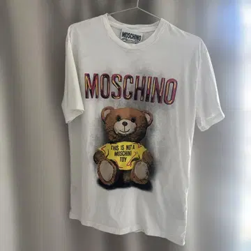 모스키노 MOSCHINO