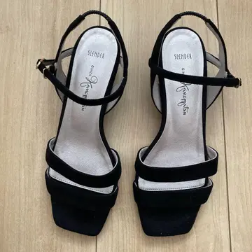 긴자 카네마츠 앵클 스트랩 샌들
