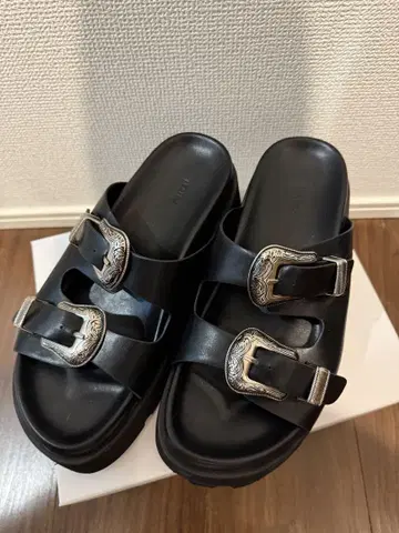 AMERIVINTAGE 샌들