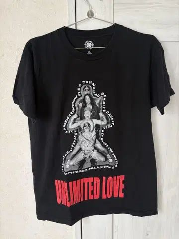 RED HOT CHILI PEPPERS Unlimited 티셔츠