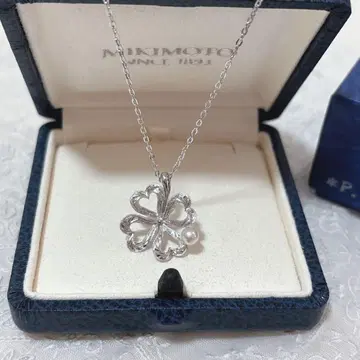 MIKIMOTO 네잎클로버 목걸이