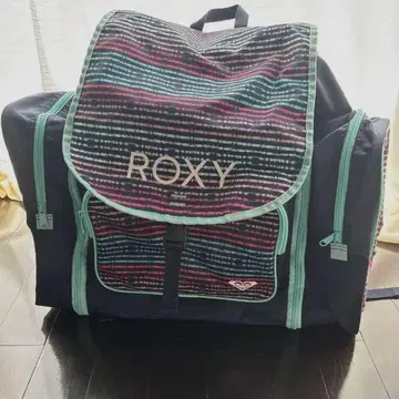 Roxy 록시 트렉 팩