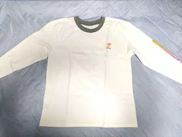 모모이로 클로버 Z 바레이베 롱T 2025 스페셜 에디션