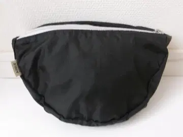 AIGLE 블랙 토트 백팩 팩커블 새상품