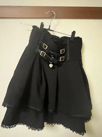 LIZLISA 2줄 벨트 치마바지