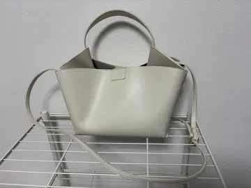 새상품 PECHINCHAR 숄더백