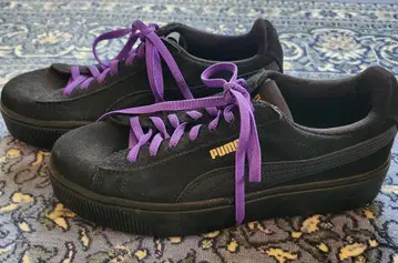 Puma 블랙스 스니커즈 퍼플 신발끈