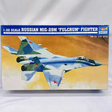 미야콘 1:32 스케일 MiG-29M "Fulcrum" 프라모델