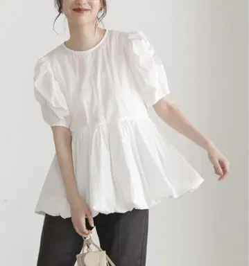 N. Natural Beauty Basic 헴 벌룬 파워 숄더 블라우스
