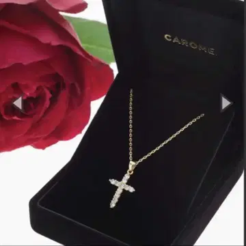 CAROME. 크로스형 펜던트 목걸이