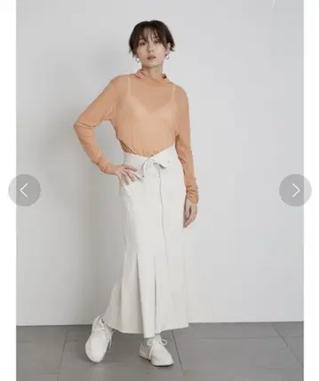 emmi atelier 하이 웨스트 스트레치 스커트