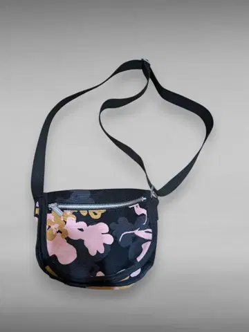 MARIMEKKO 마리메꼬 숄더백 KERTTU