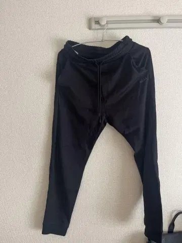 BOSS 블랙 조거 팬츠