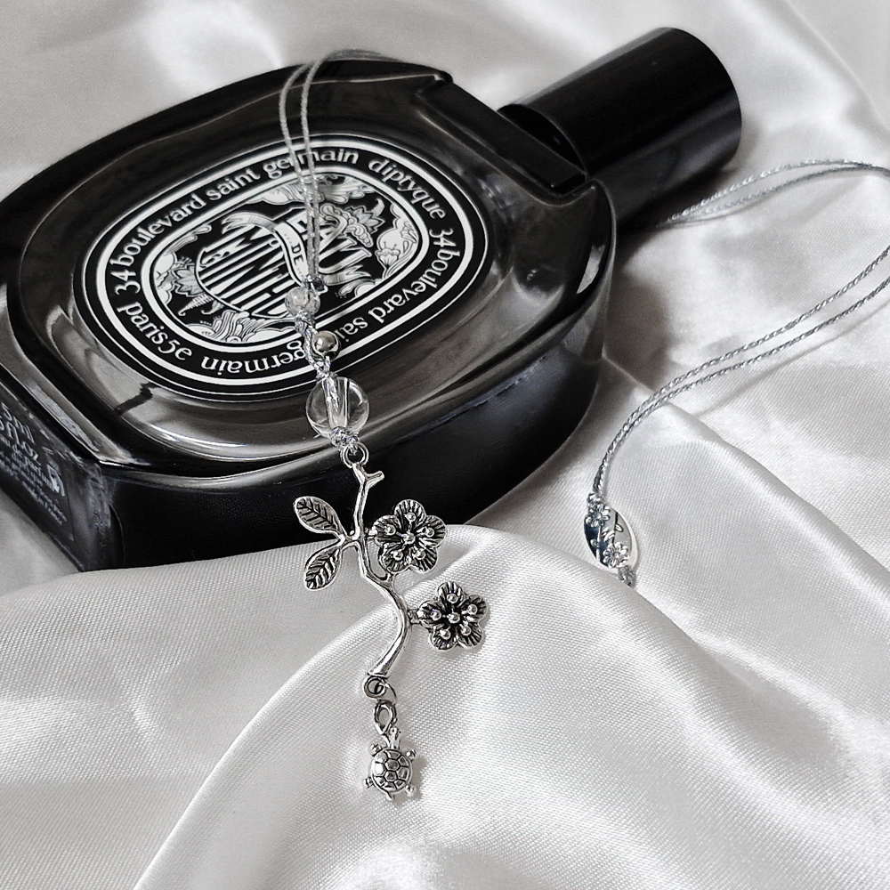 북마크] 꽃과 거북이 매듭 끈갈피 책갈피 행운투명비즈메탈실버구슬펜던트 | 브랜드 중고거래 플랫폼, 번개장터