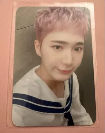 오메가 X 케빈 포카