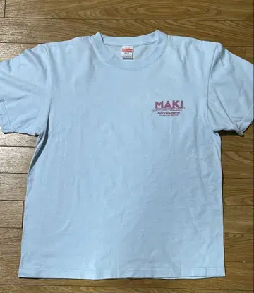 MAKI 티셔츠