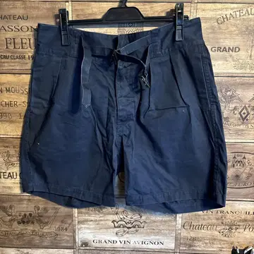 Buena Vista 네이비 숏 팬츠