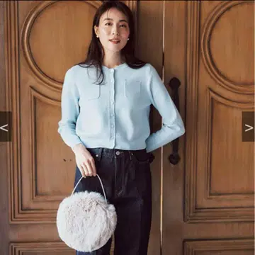 LAUBE BLANC 로브 블랑 컴팩트 크루넥 가디건