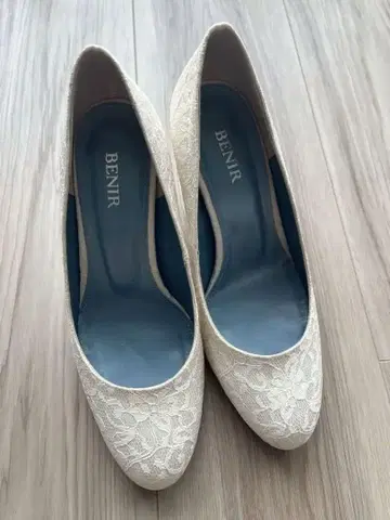 BENIR 베닐 웨딩 슈즈 23.5cm 7cm 힐