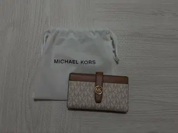 MICHEAL KORS 지갑 미디엄 바닐라