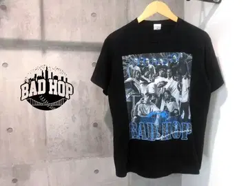 BAD HOP WORLD 티셔츠 M 블랙 T-Pablow YZERR