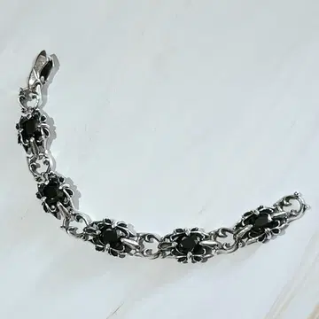 JINABRING 지나브링 DEBUT 블랙 지르코니아 팔찌