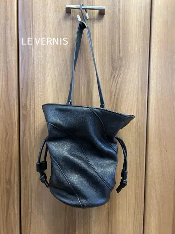 LE VERNIS 루베르니 플레어 복조리 핸드백 토트백 블랙 검정