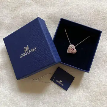 SWAROVSKI 스와로브스키 Alana Heart 펜던트