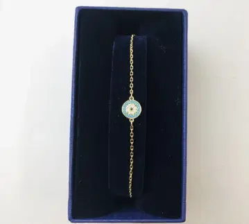 SWAROVSKI 스와로브스키 팔찌
