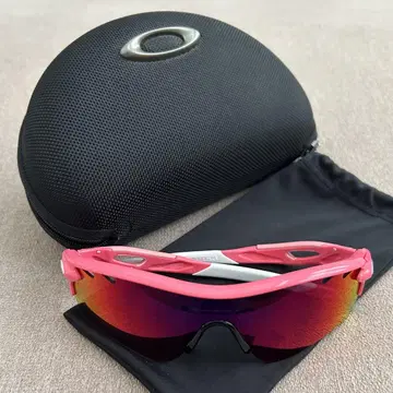 Oakley 레이더 락 패스 커스텀 핑크 프리즘 필드