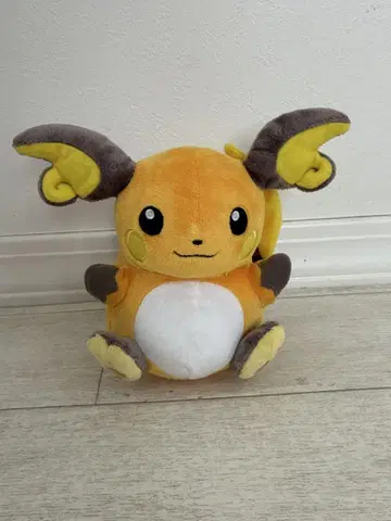 포켓몬 센터 한정판 라이츄 인형 포케돌