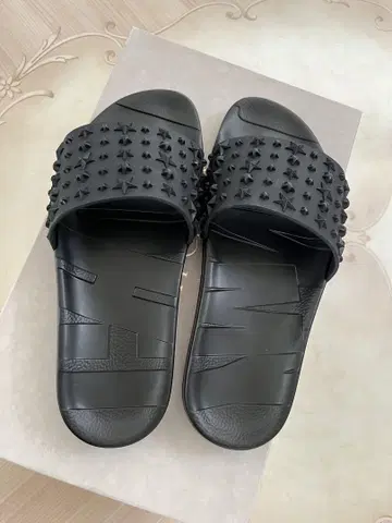지미추 JIMMY CHOO 러버 샌들 남성용 40